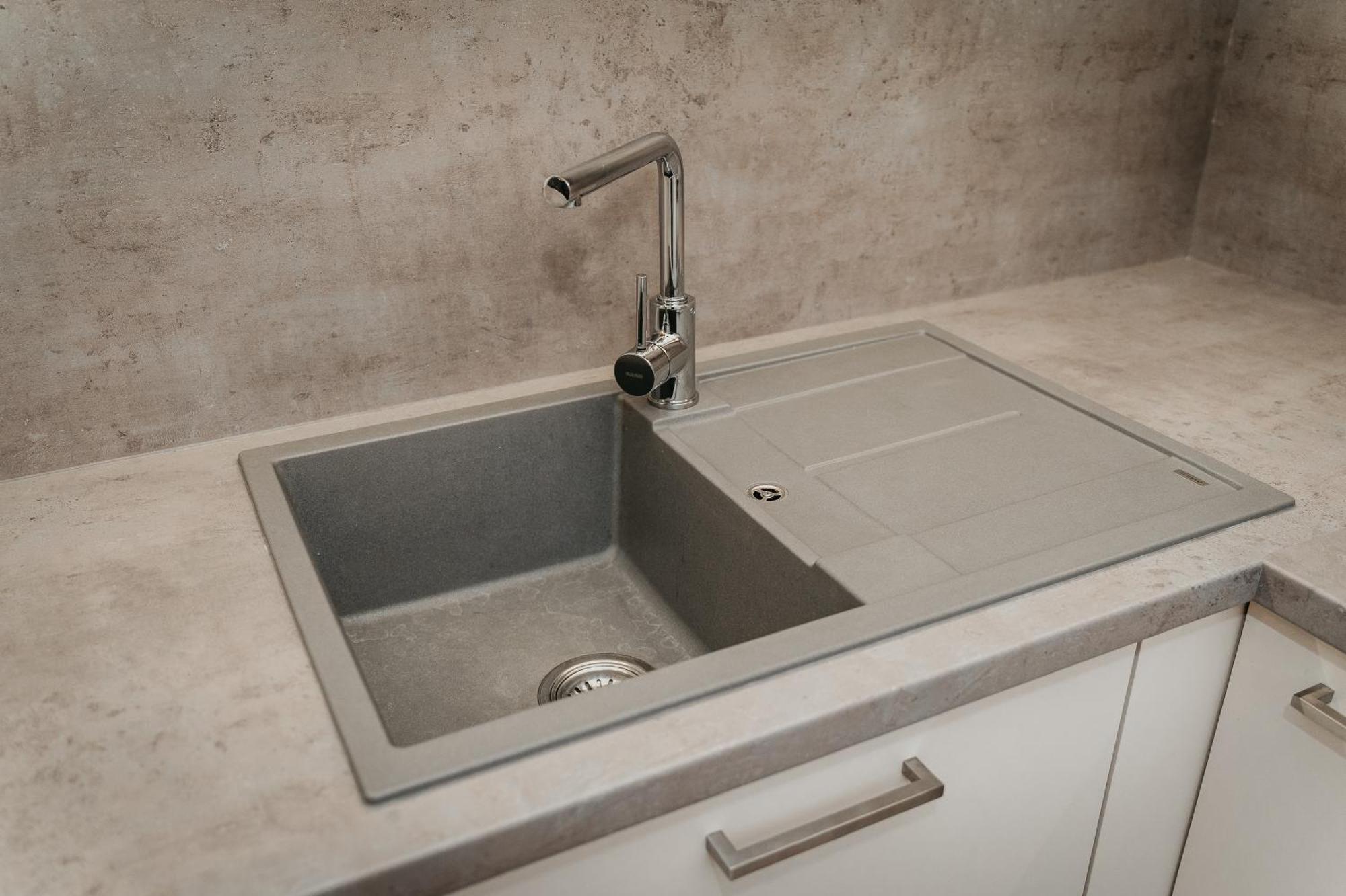 Old Town City Center Apartment 2 - Private Parking Included Košice Buitenkant foto